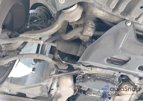 2014 Mercedes-Benz E 350 z USA, uszkodzony, nr VIN WDDHF5KB7EA929400